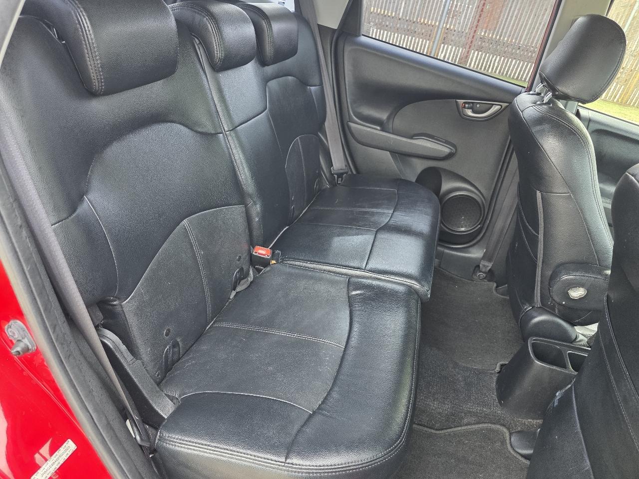 Honda Fit Sport 5-Speed AT 2009