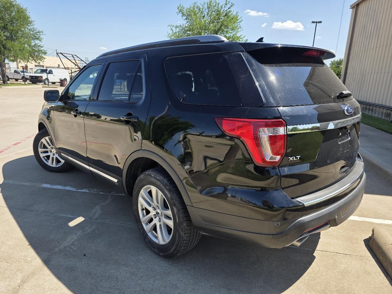 Ford Explorer XLT 4WD 2018