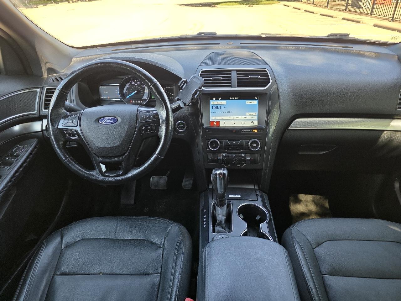 Ford Explorer XLT 4WD 2018