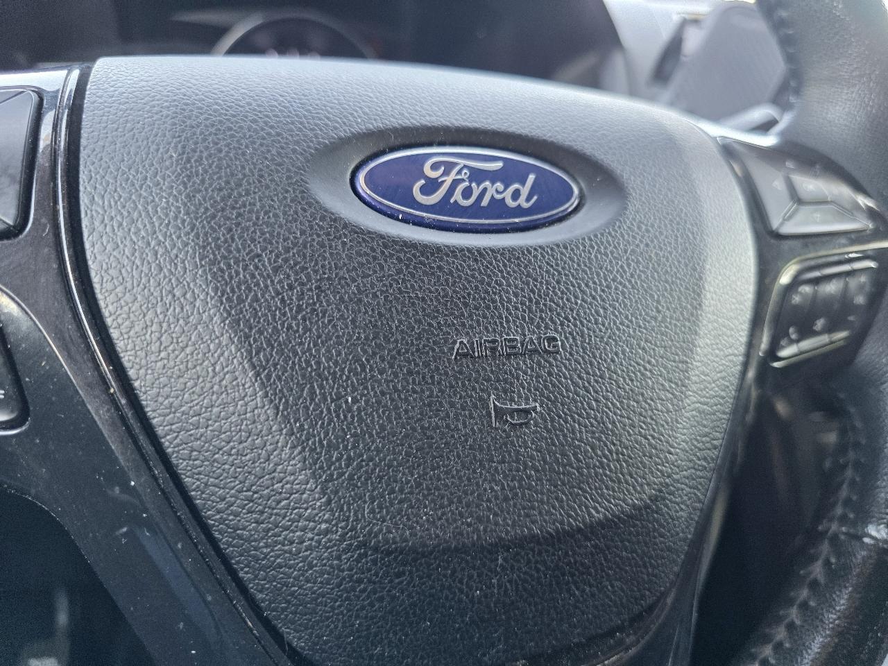 Ford Explorer XLT 4WD 2018