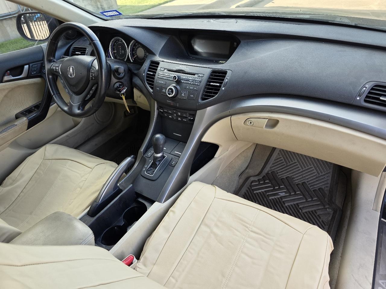 Acura TSX 5-speed AT 2010