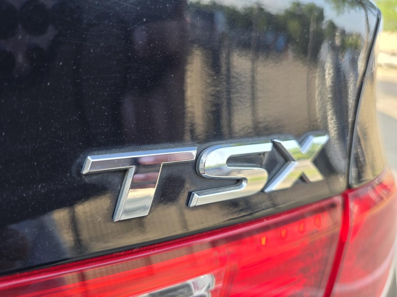 Acura TSX 5-speed AT 2010