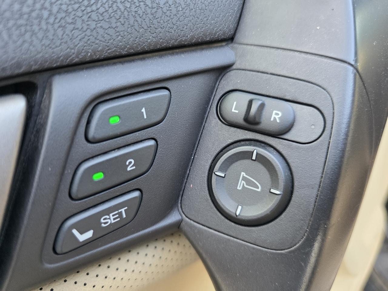 Acura TSX 5-speed AT 2010