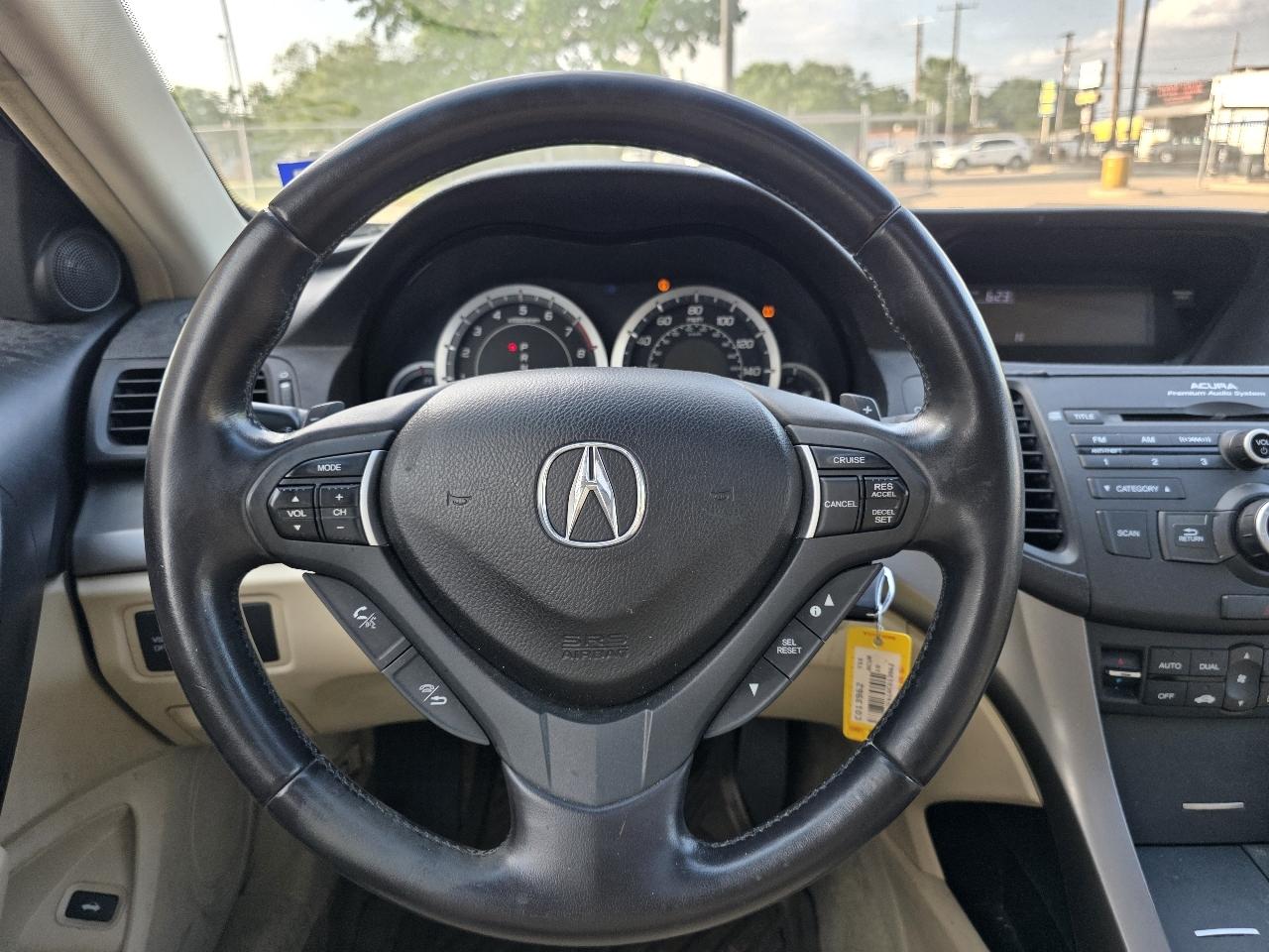 Acura TSX 5-speed AT 2010