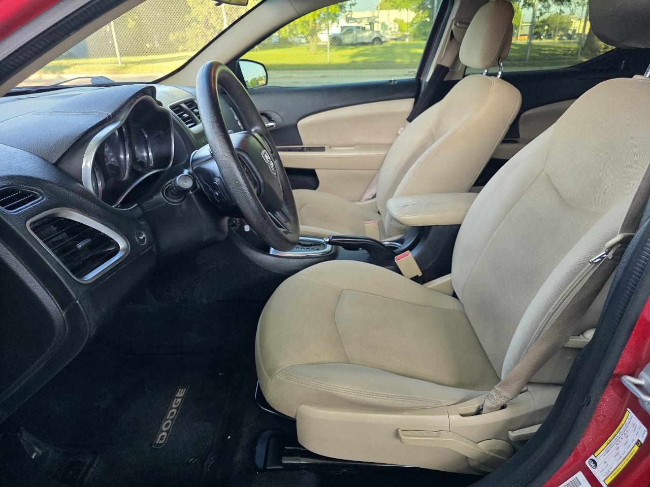 Dodge Avenger SE 2014