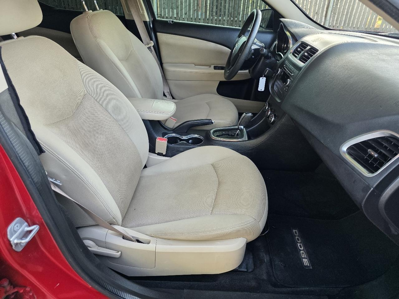 Dodge Avenger SE 2014