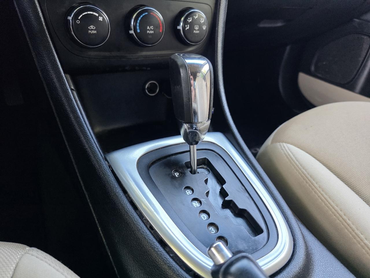 Dodge Avenger SE 2014