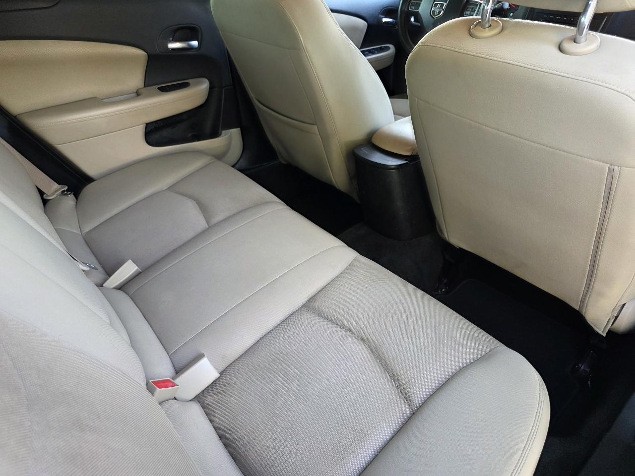 Dodge Avenger SE 2014