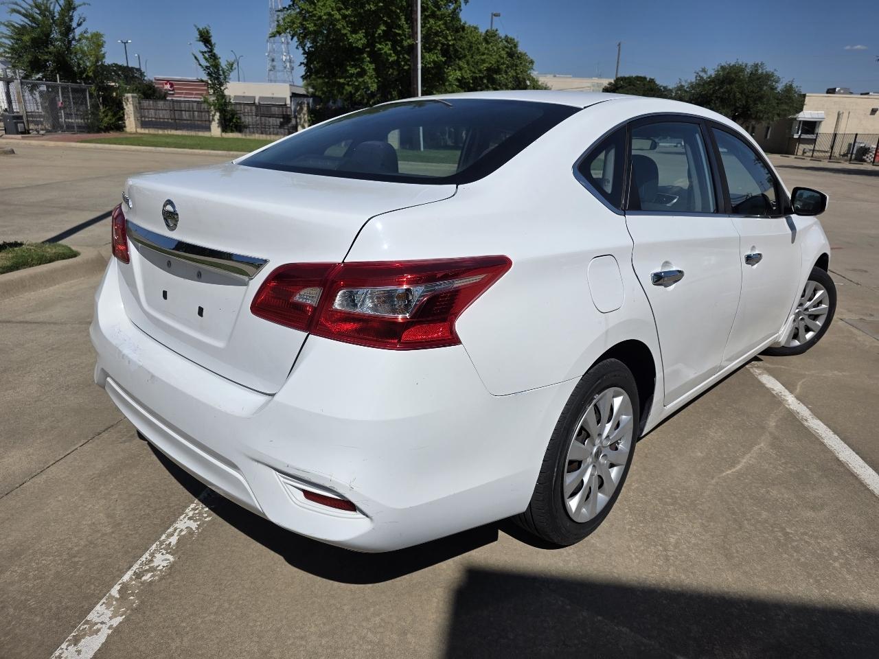 Nissan Sentra FE+ S 2016