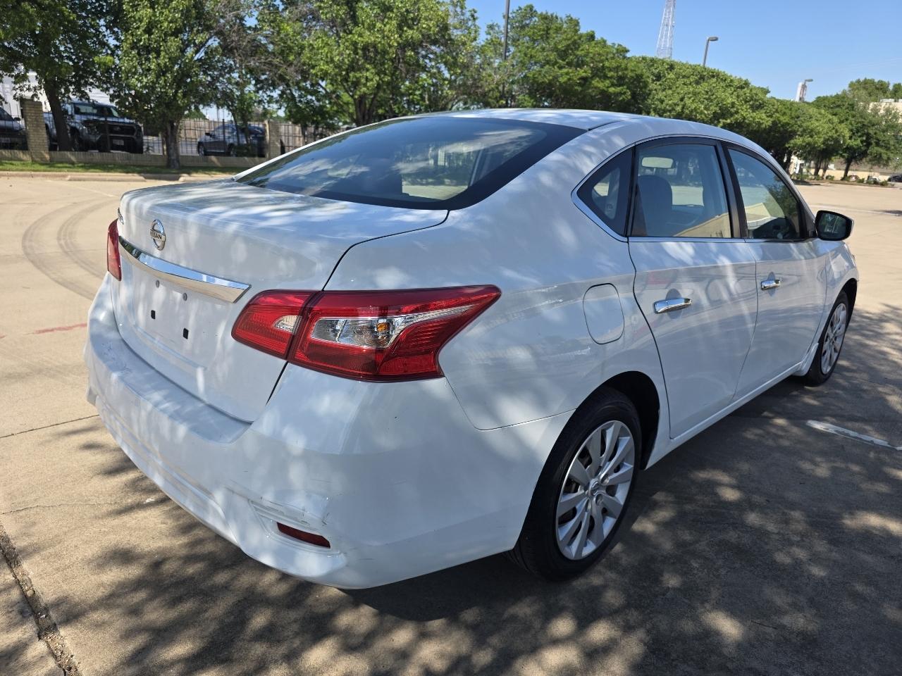 Nissan Sentra FE+ S 2016
