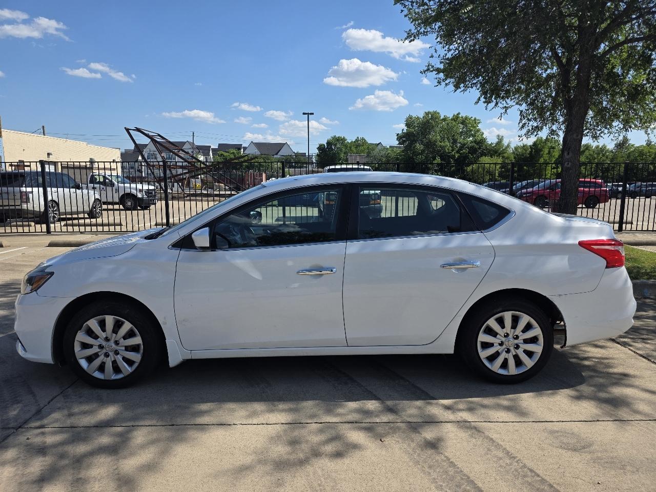 Nissan Sentra FE+ S 2016