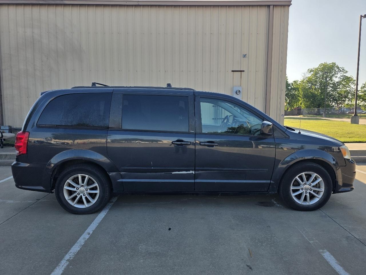 Dodge Grand Caravan SXT 2013