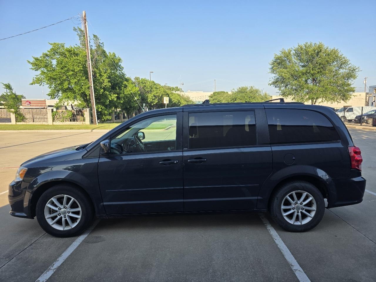 Dodge Grand Caravan SXT 2013