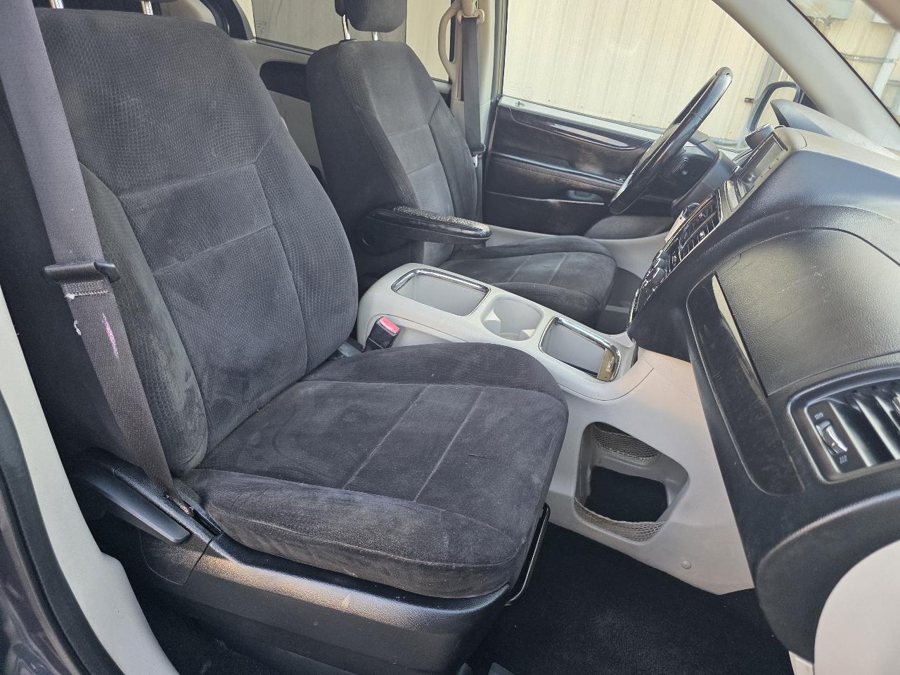 Dodge Grand Caravan SXT 2013