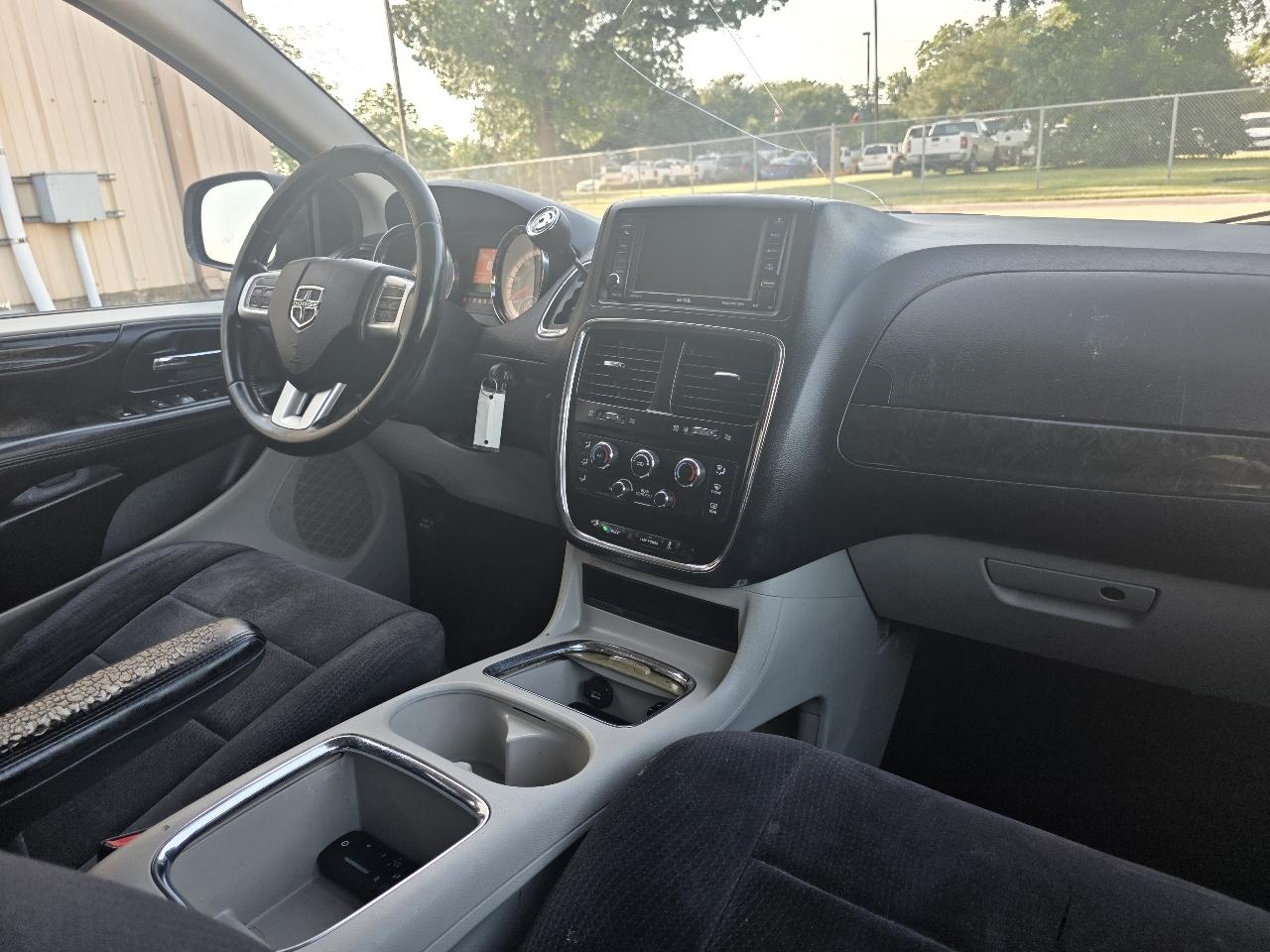 Dodge Grand Caravan SXT 2013