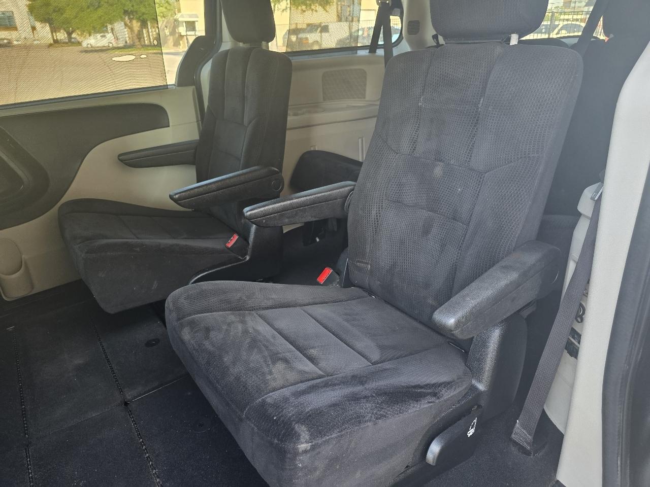 Dodge Grand Caravan SXT 2013