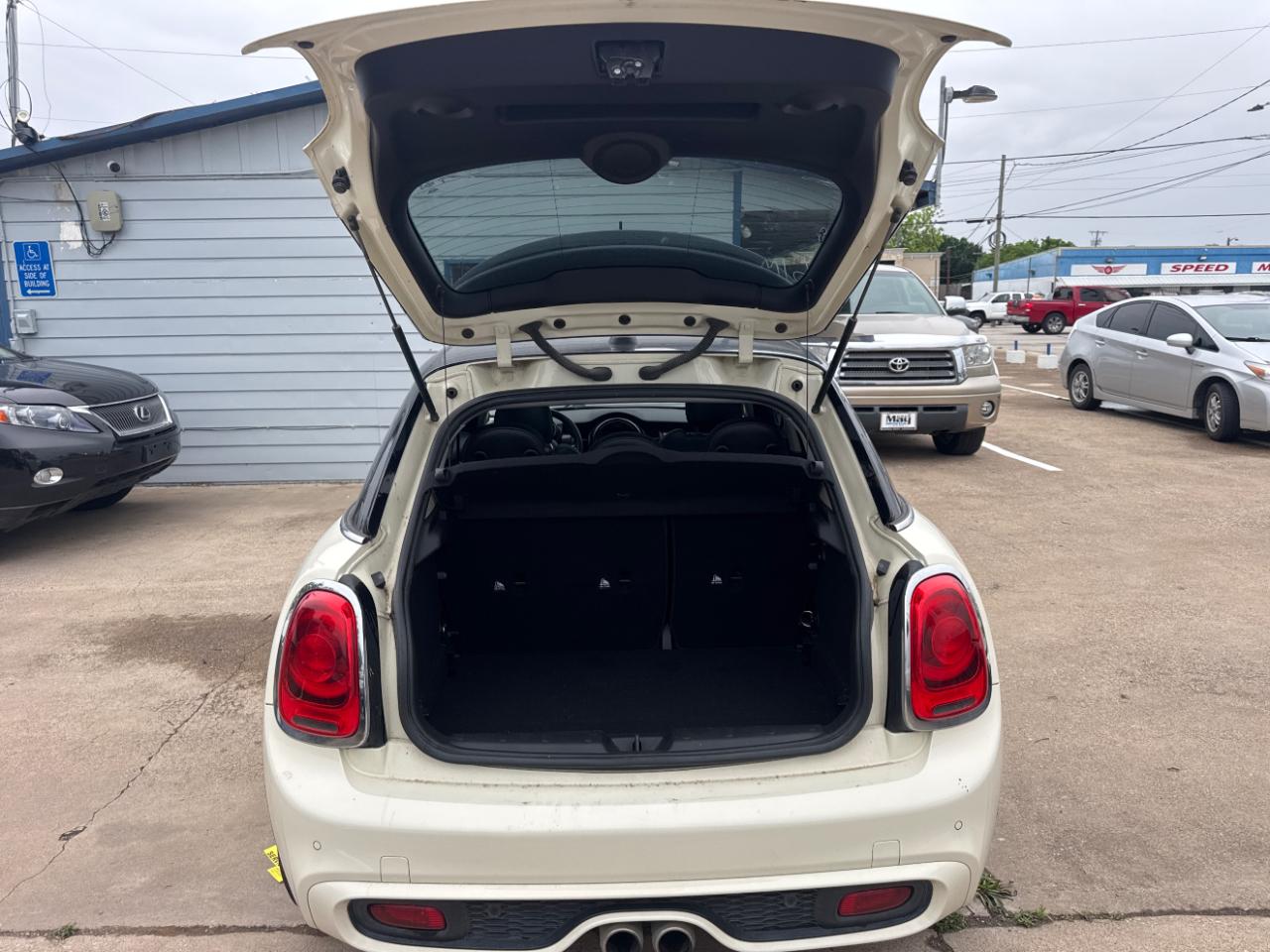 MINI Cooper S 4-Door 2018