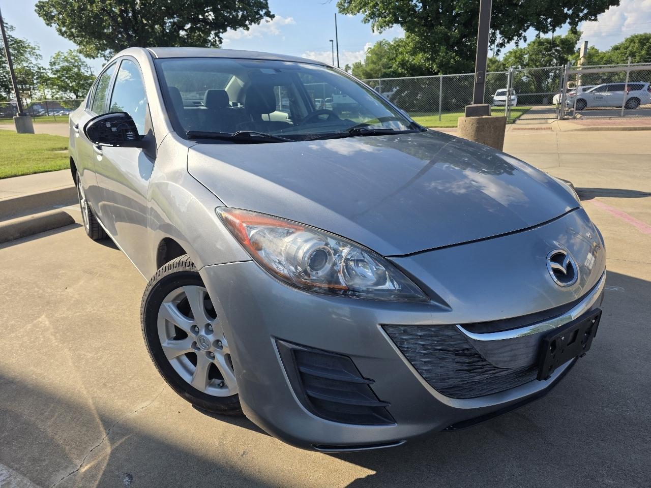 Mazda MAZDA3 i Touring 4-door 2010