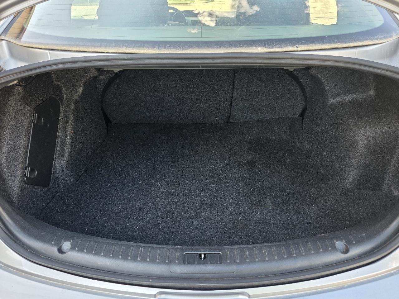 Mazda MAZDA3 i Touring 4-door 2010