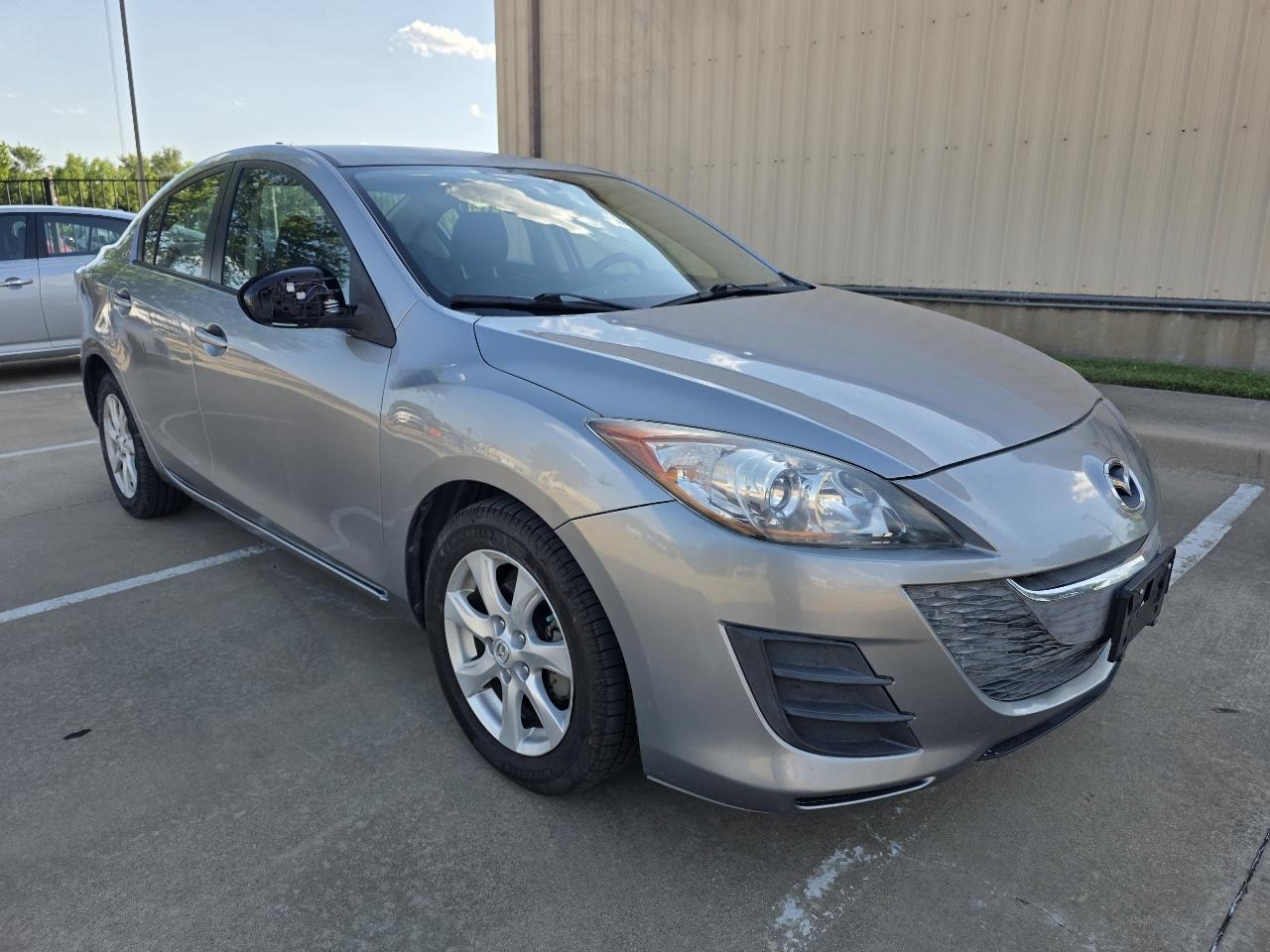 Mazda MAZDA3 i Touring 4-door 2010