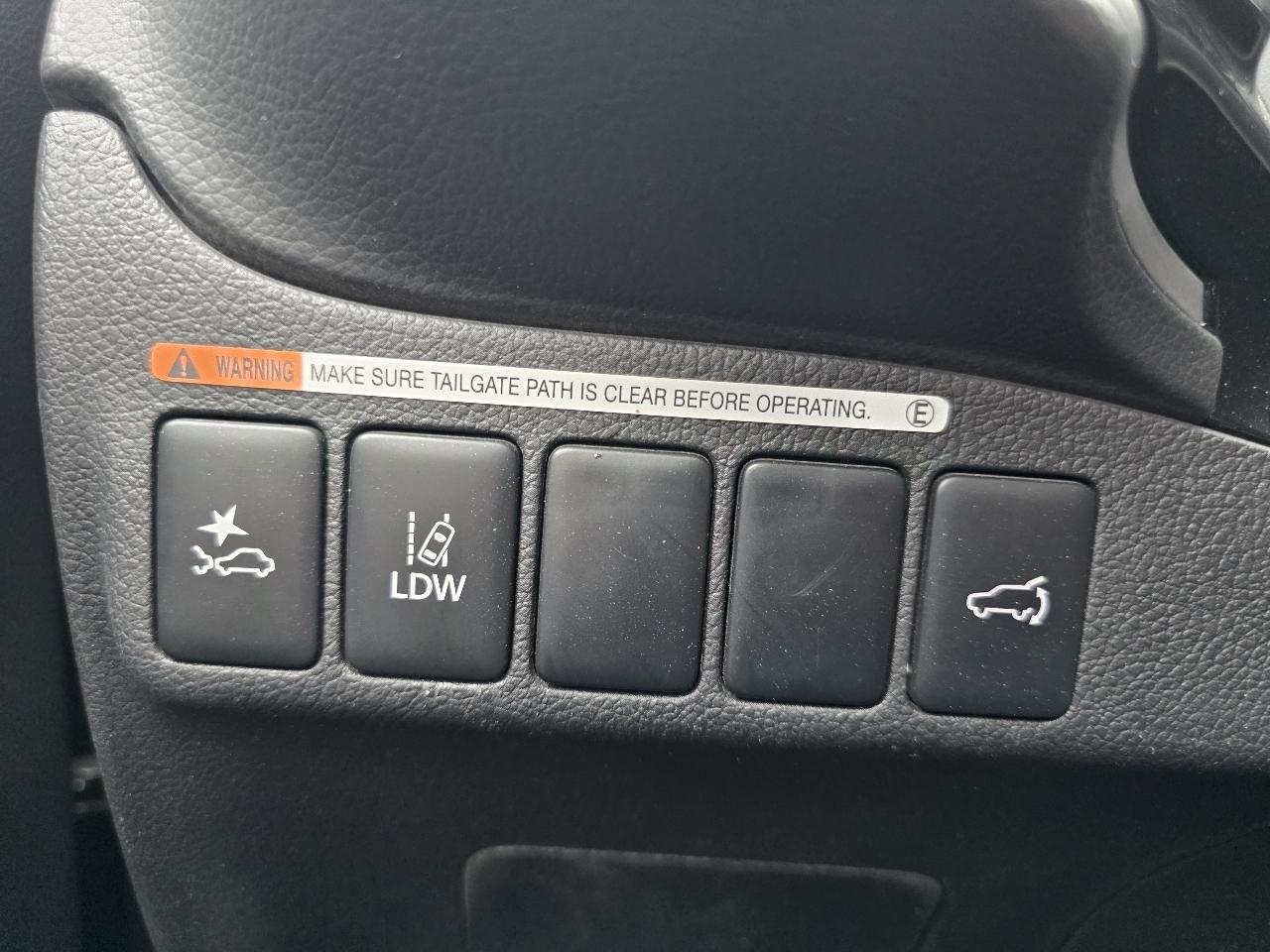 Mitsubishi Outlander SE 2WD 2020