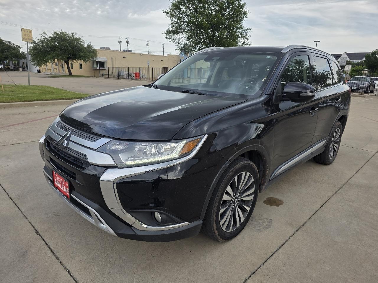 Mitsubishi Outlander SE 2WD 2020