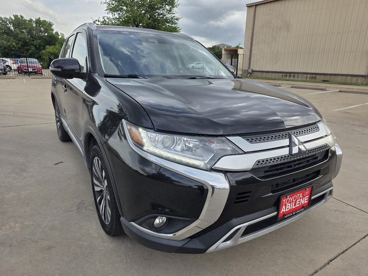 Mitsubishi Outlander SE 2WD 2020