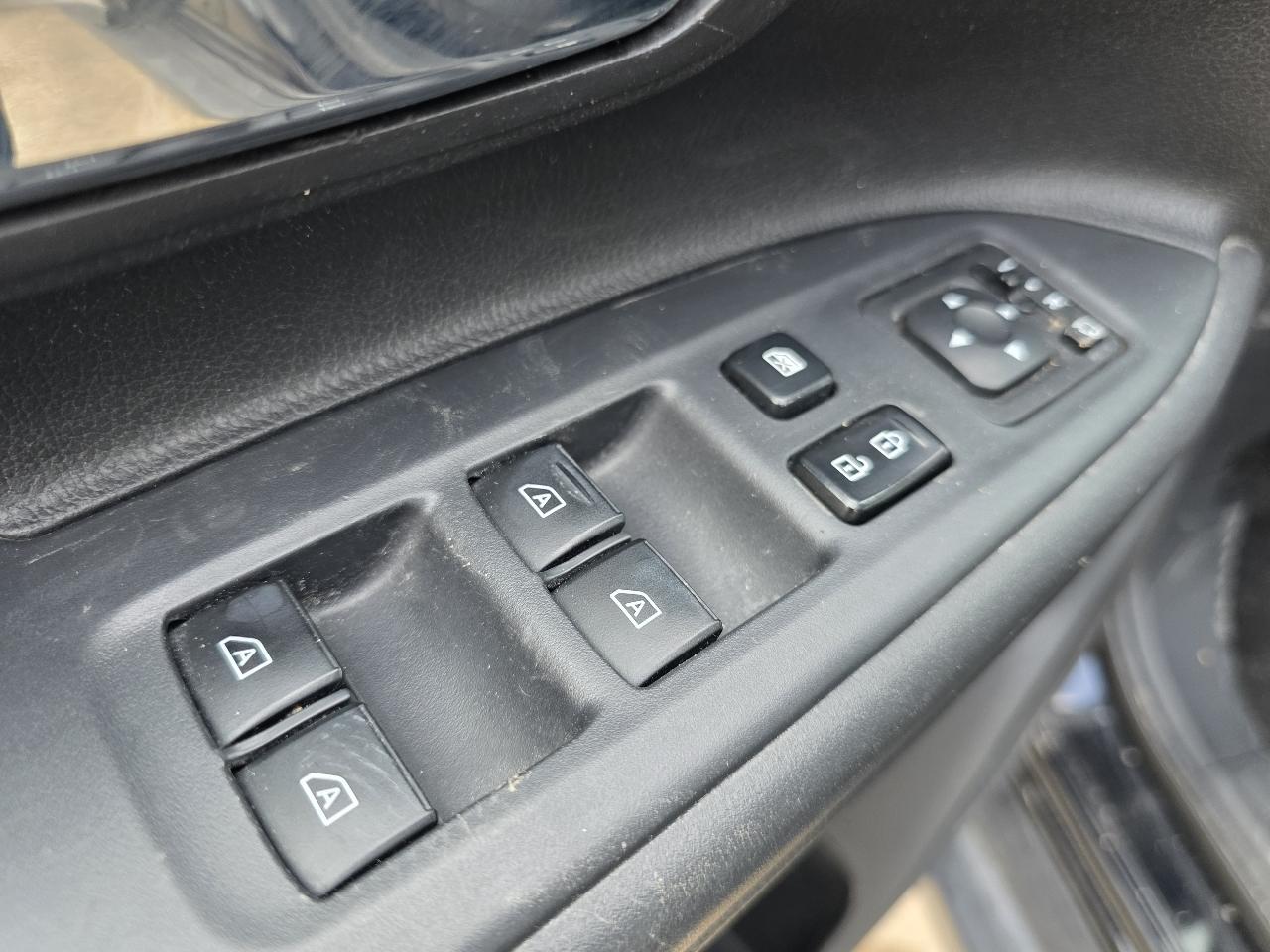 Mitsubishi Outlander SE 2WD 2020