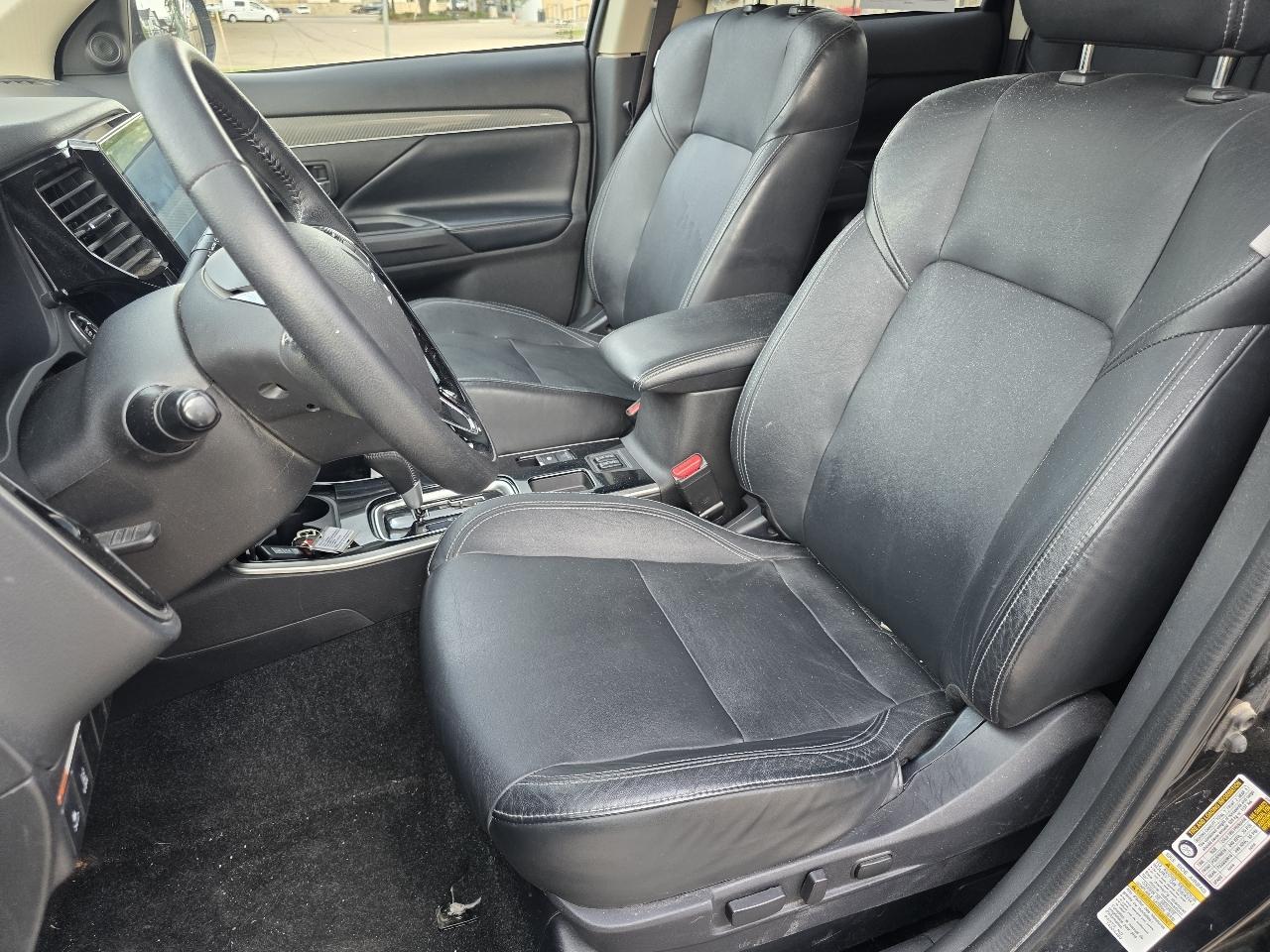 Mitsubishi Outlander SE 2WD 2020