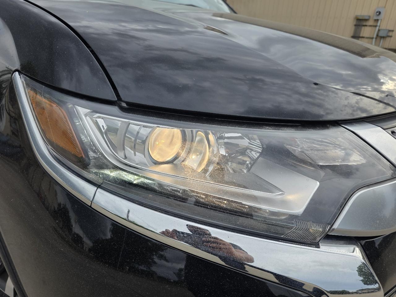 Mitsubishi Outlander SE 2WD 2020