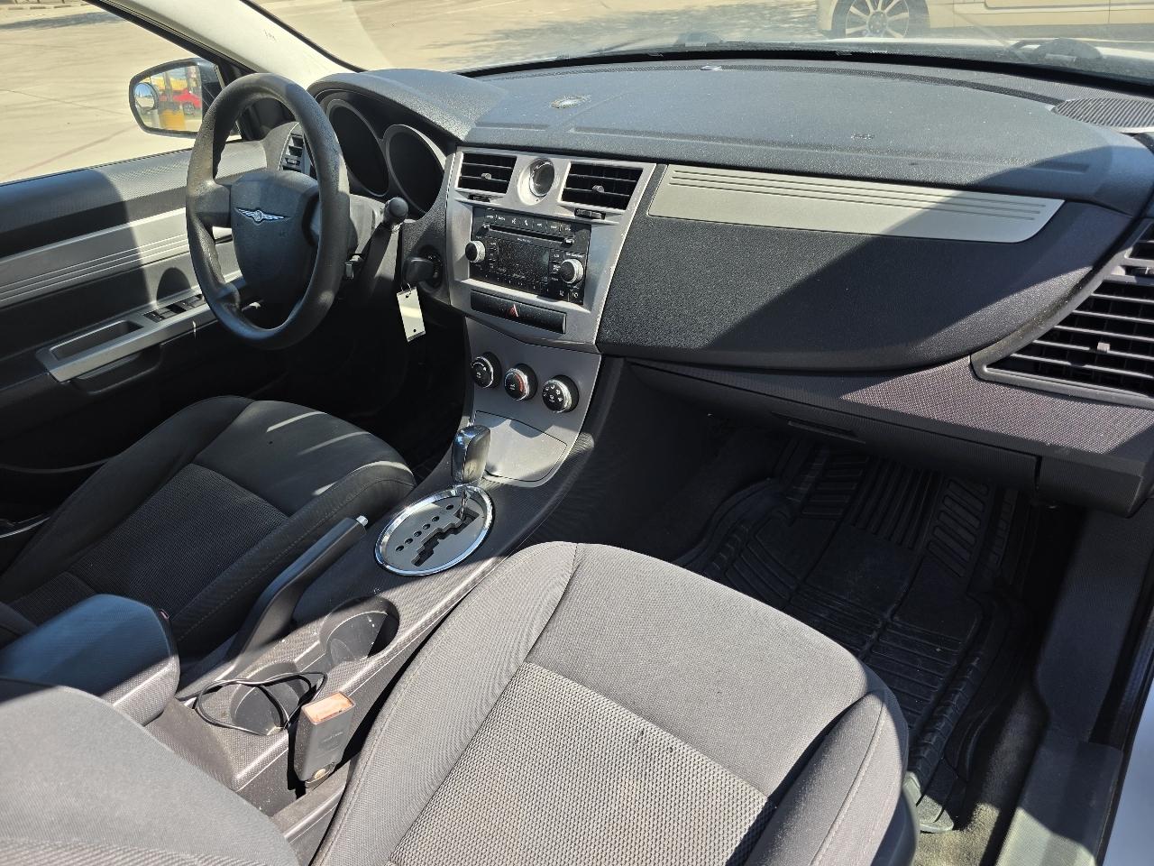 Chrysler Sebring Sedan Touring 2010