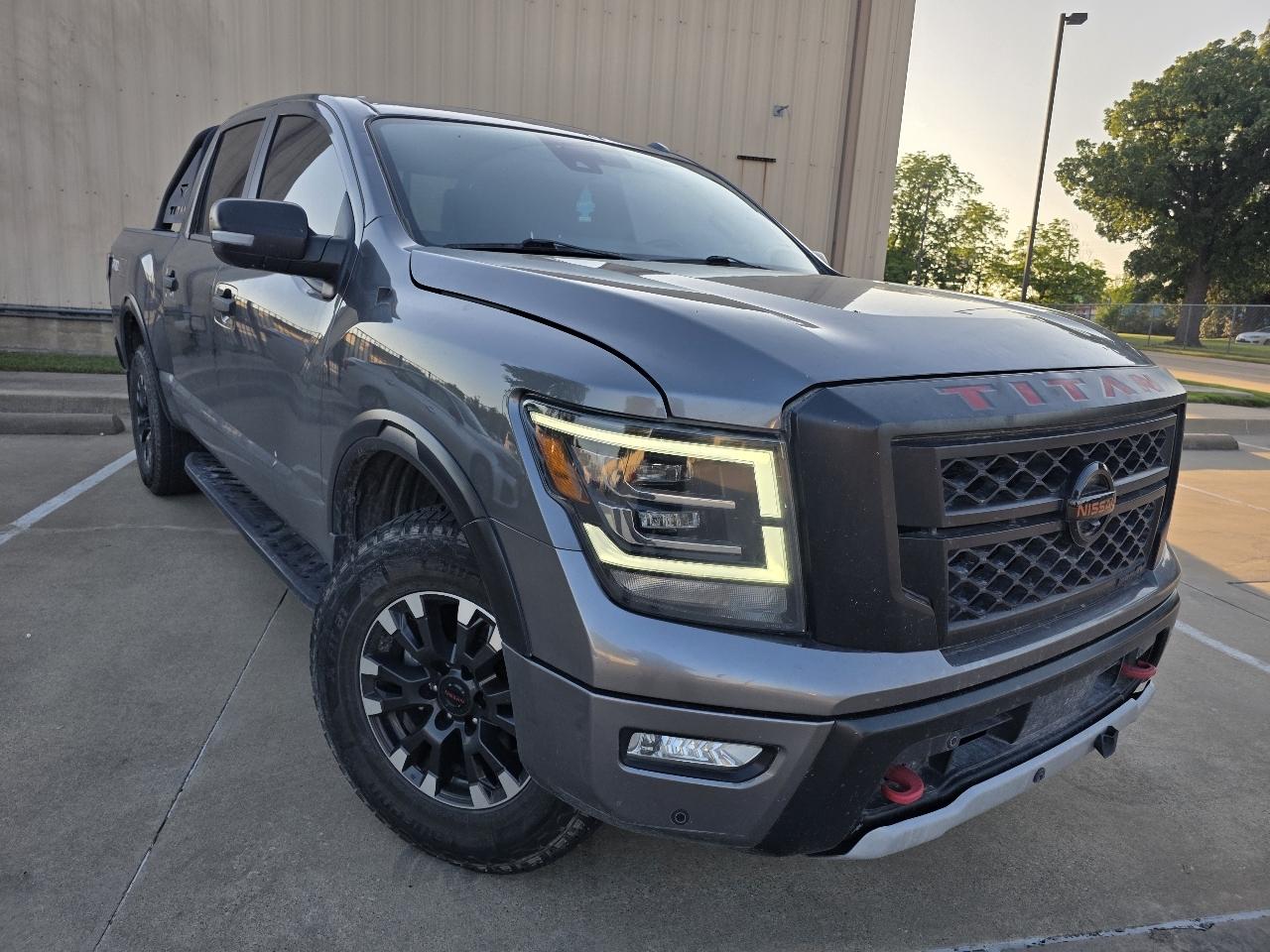 Nissan Titan Platinum Reserve Crew Cab 4WD 2020
