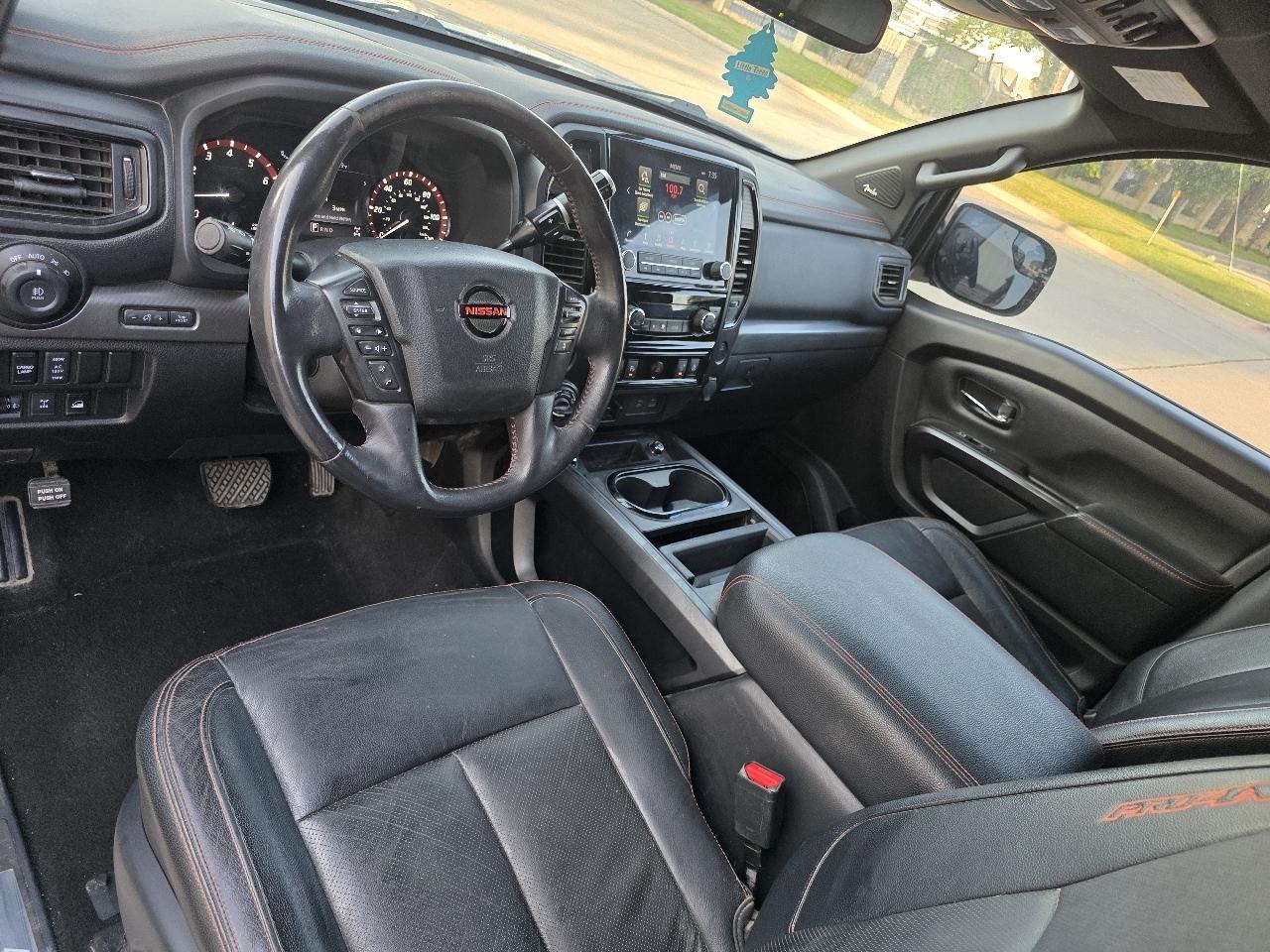 Nissan Titan Platinum Reserve Crew Cab 4WD 2020