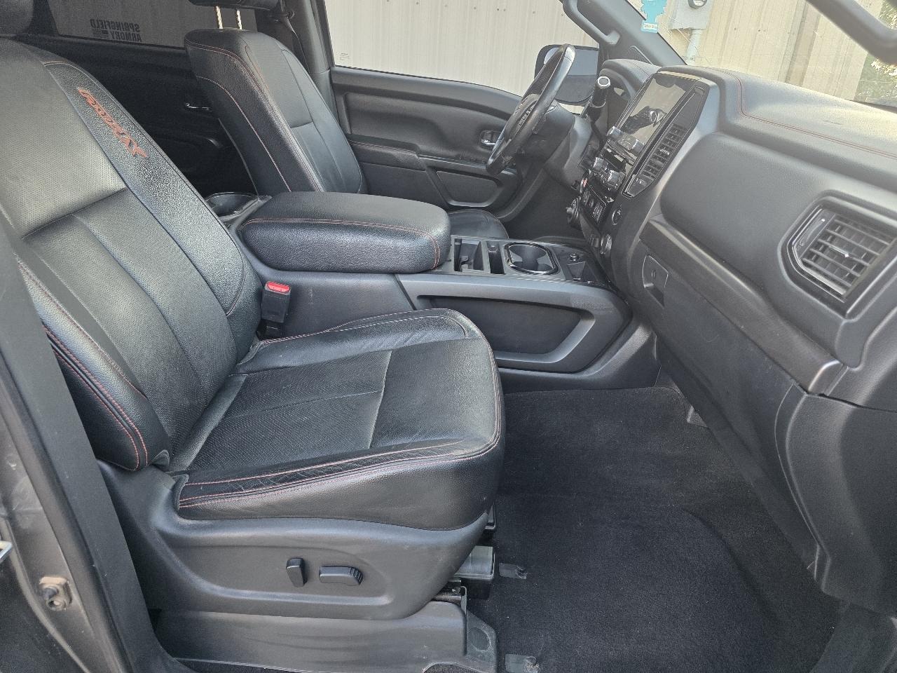 Nissan Titan Platinum Reserve Crew Cab 4WD 2020