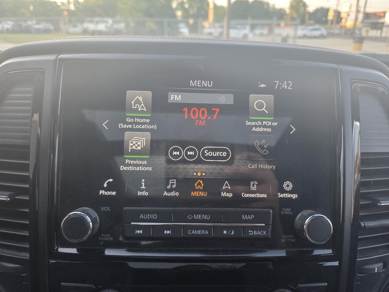 Nissan Titan Platinum Reserve Crew Cab 4WD 2020
