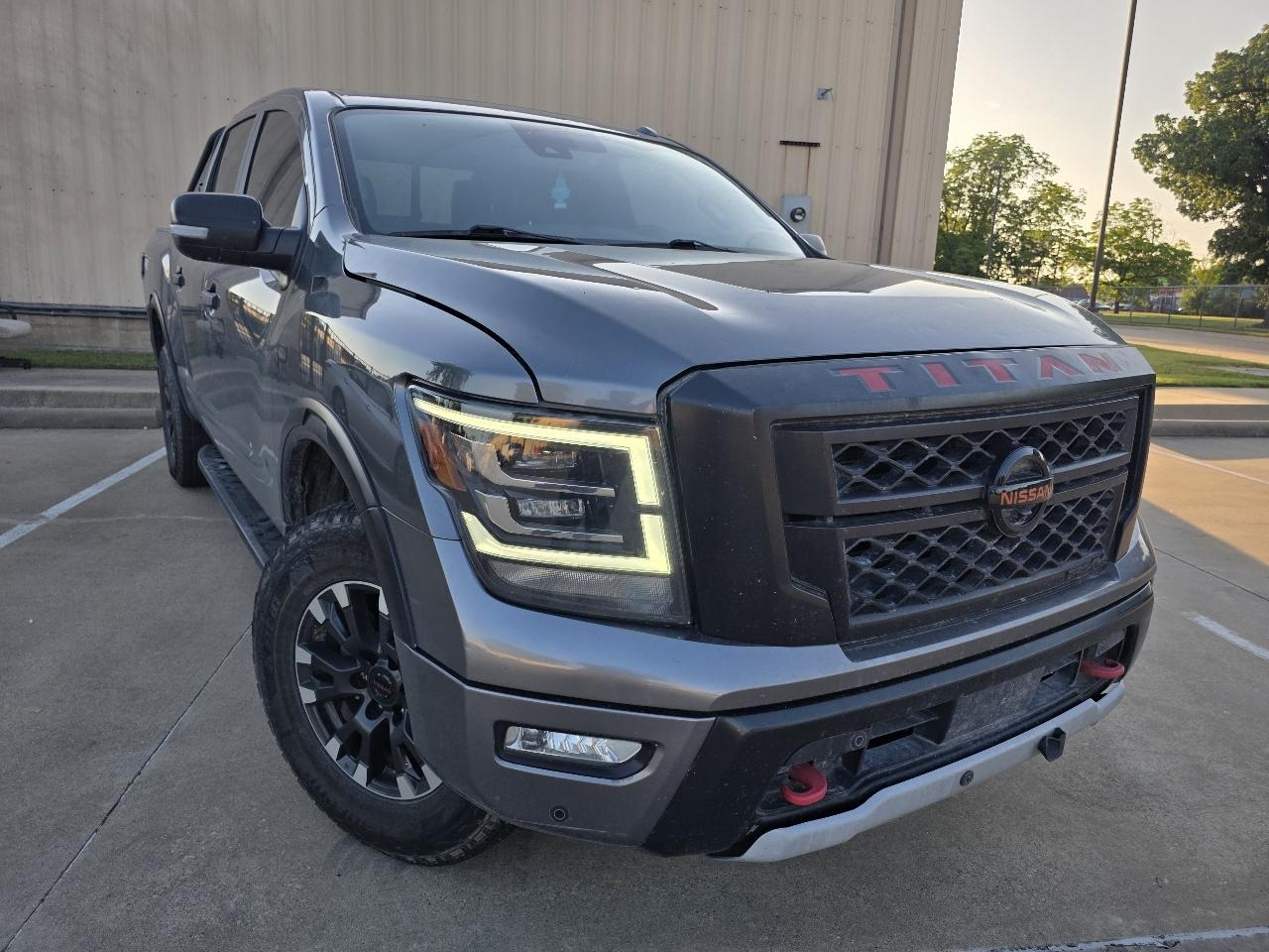 Nissan Titan Platinum Reserve Crew Cab 4WD 2020