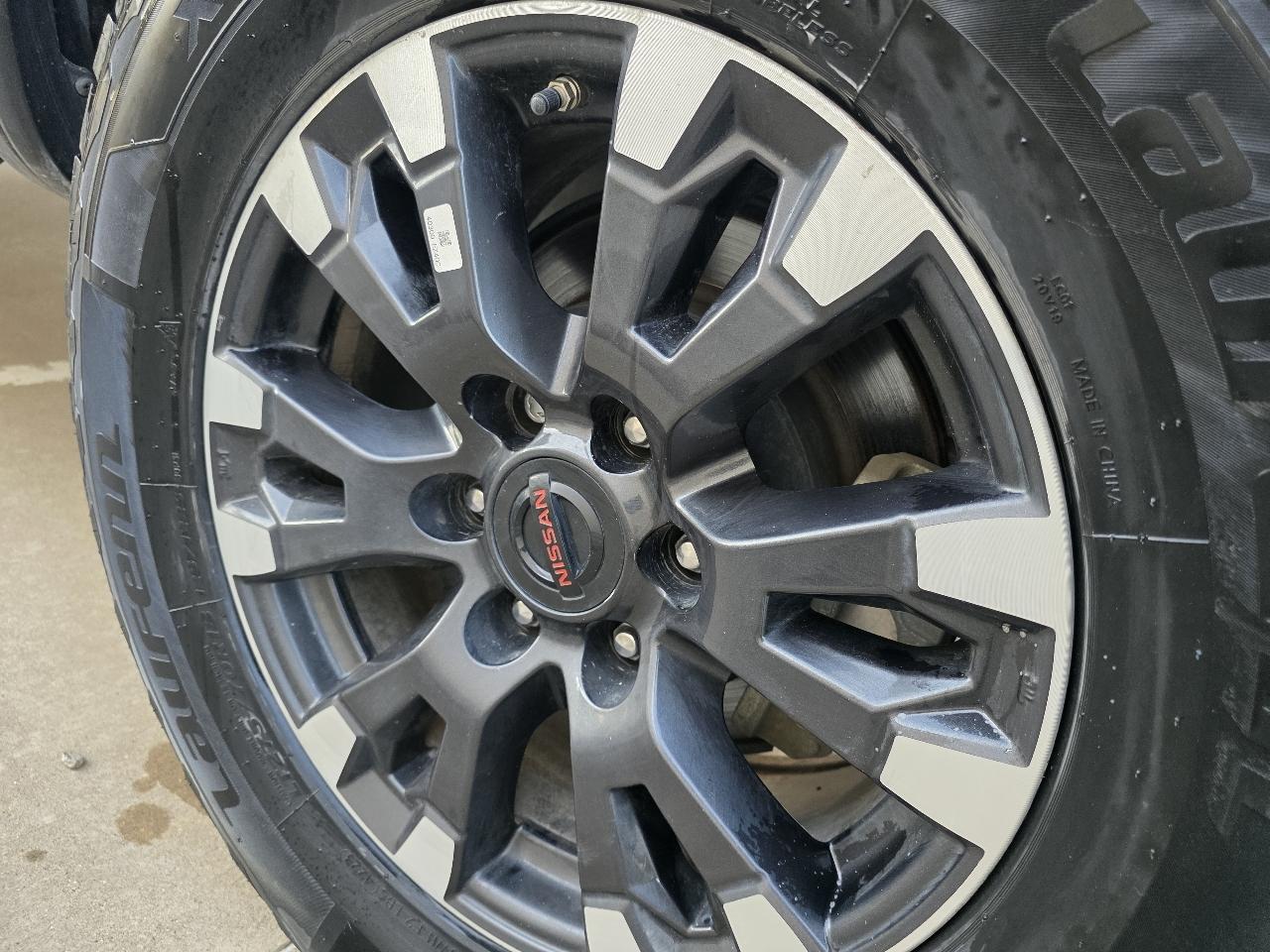 Nissan Titan Platinum Reserve Crew Cab 4WD 2020