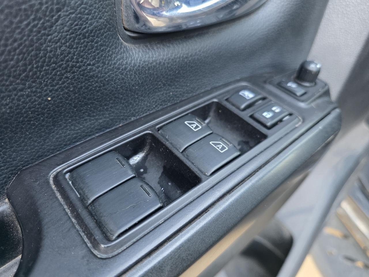 Nissan Titan Platinum Reserve Crew Cab 4WD 2020