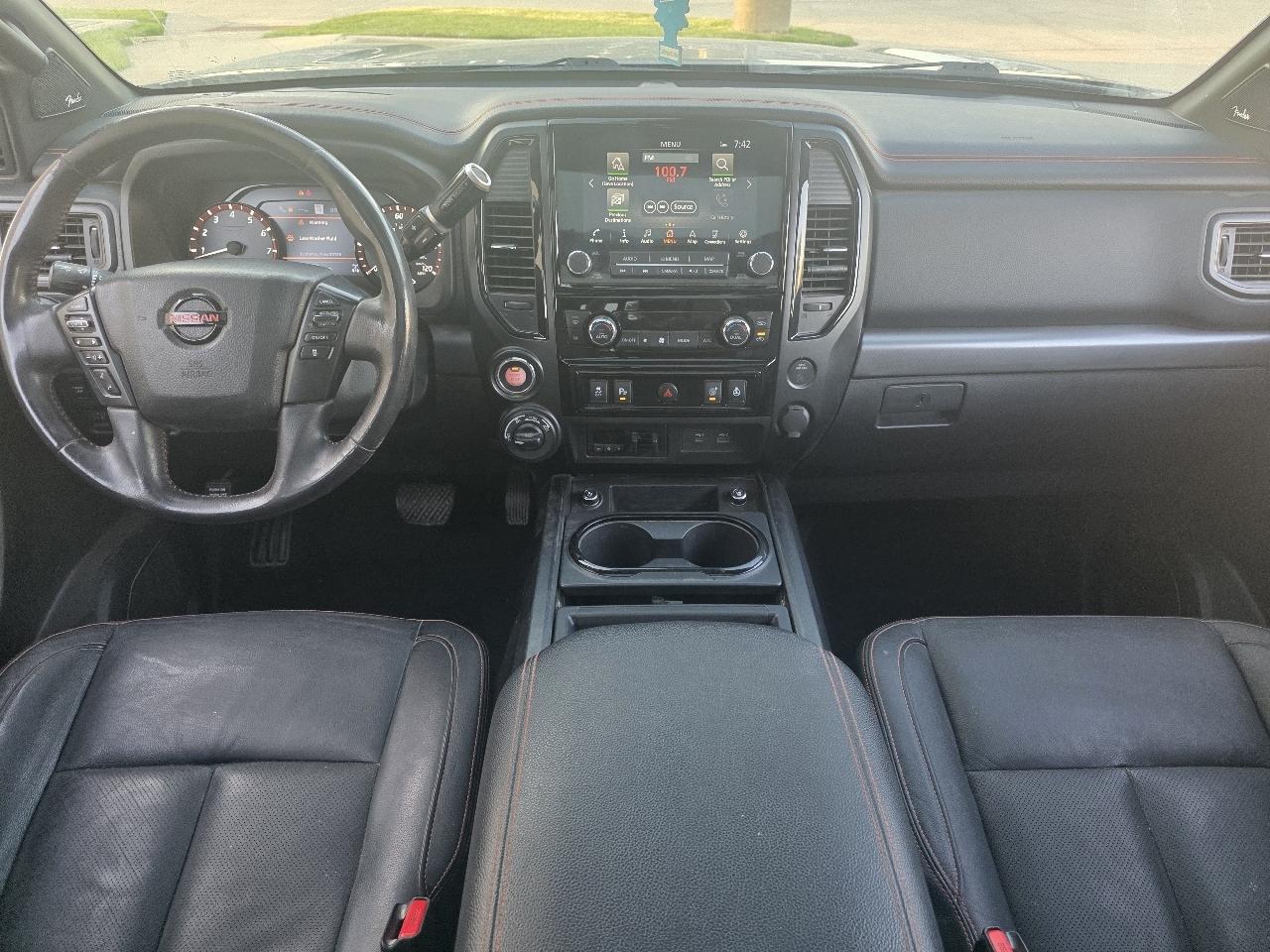 Nissan Titan Platinum Reserve Crew Cab 4WD 2020