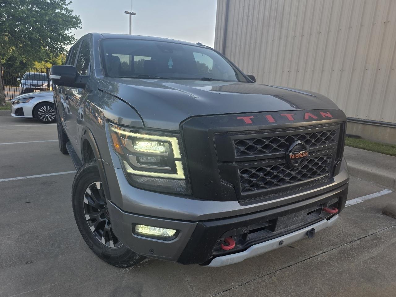 Nissan Titan Platinum Reserve Crew Cab 4WD 2020