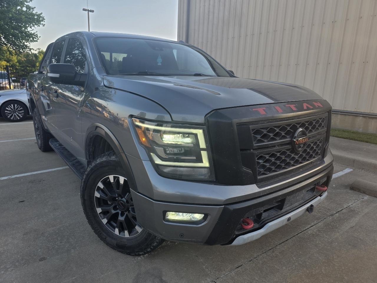 Nissan Titan Platinum Reserve Crew Cab 4WD 2020