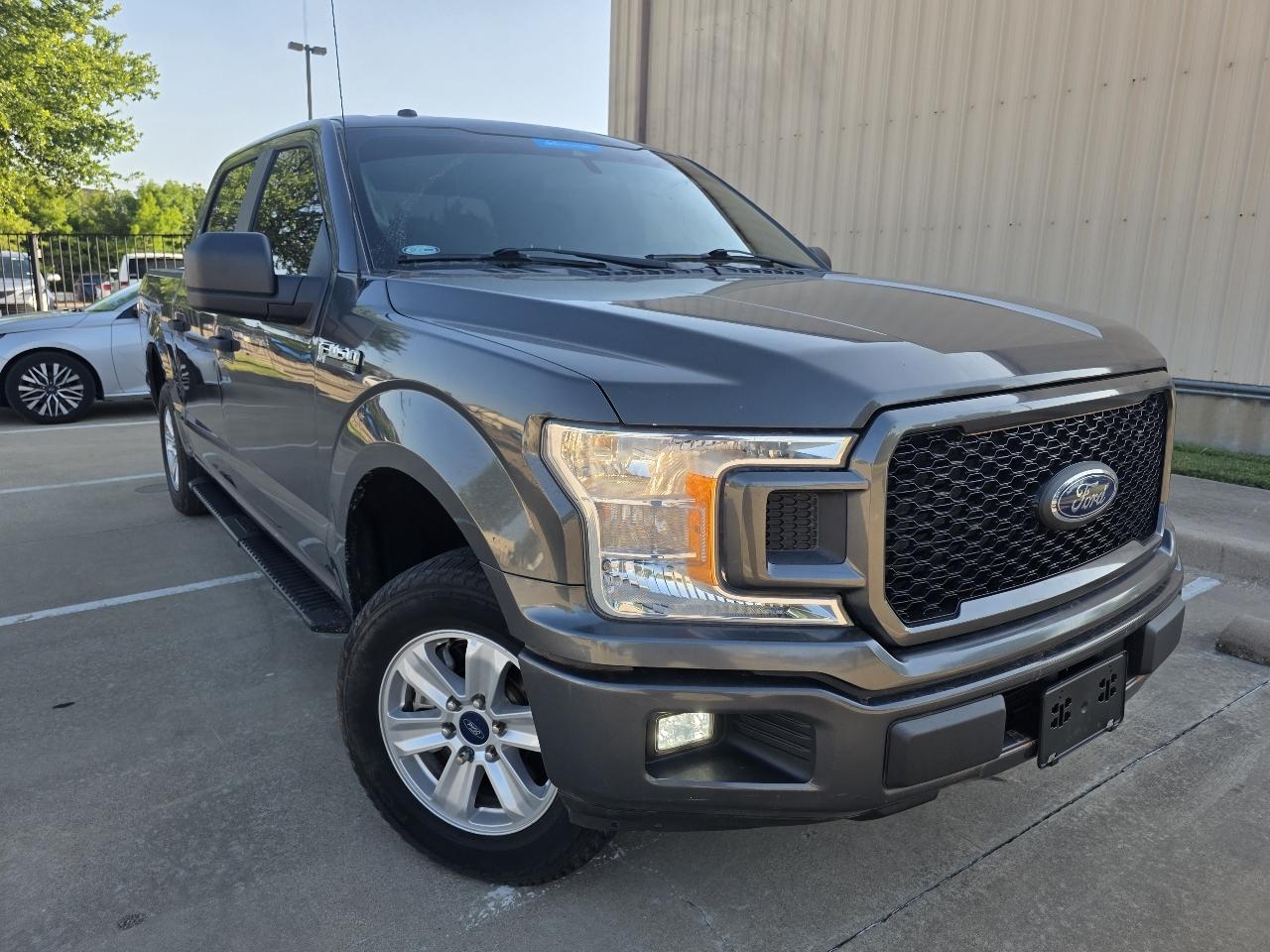 Ford F-150 2WD SuperCrew 145" STX 2019