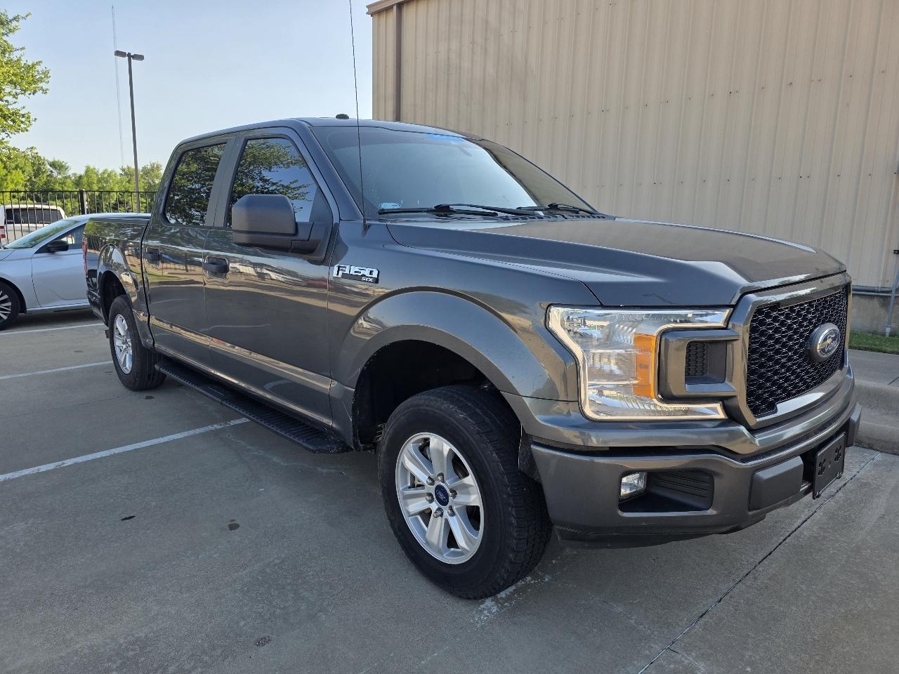 Ford F-150 2WD SuperCrew 145" STX 2019