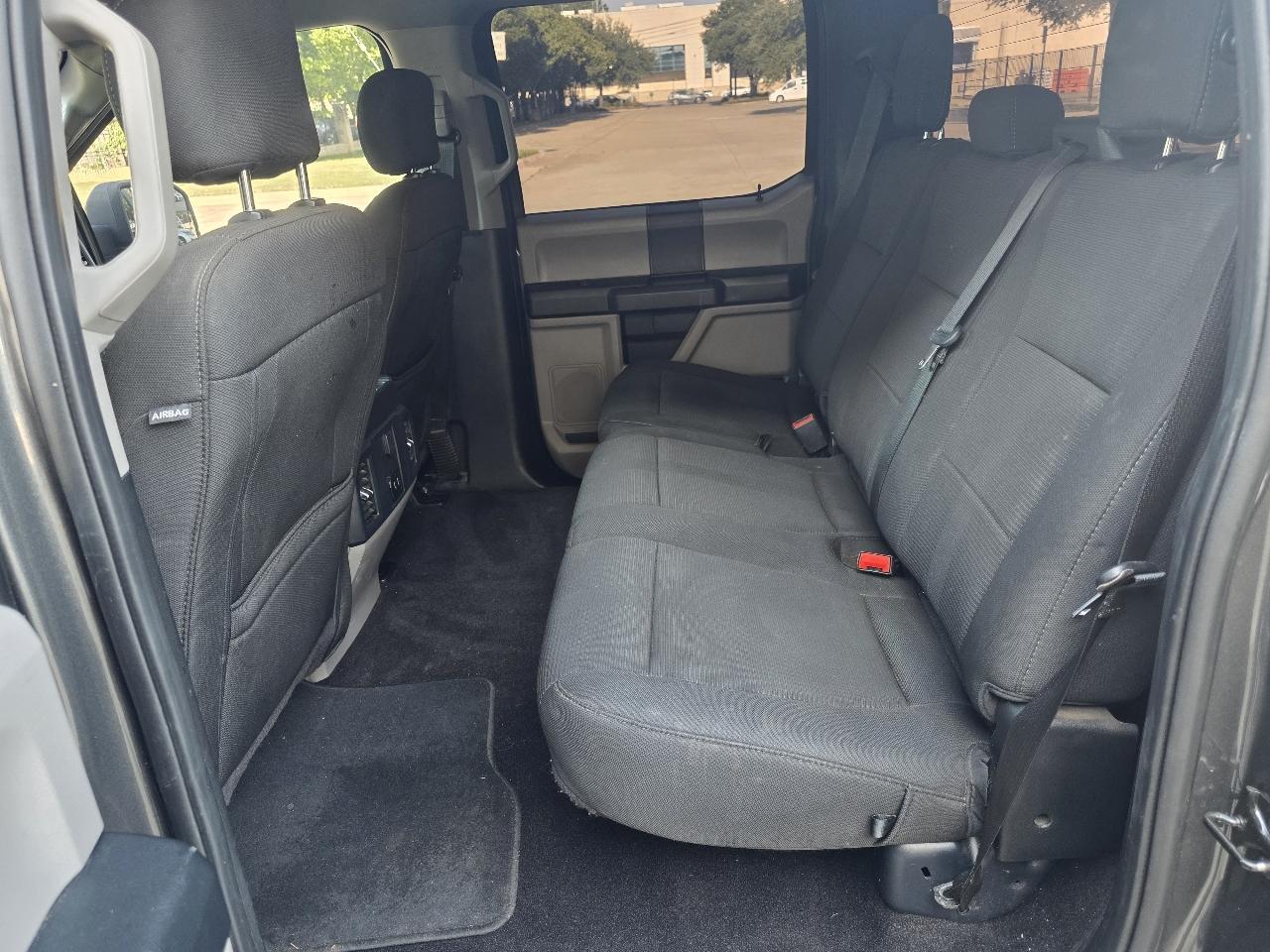 Ford F-150 2WD SuperCrew 145" STX 2019