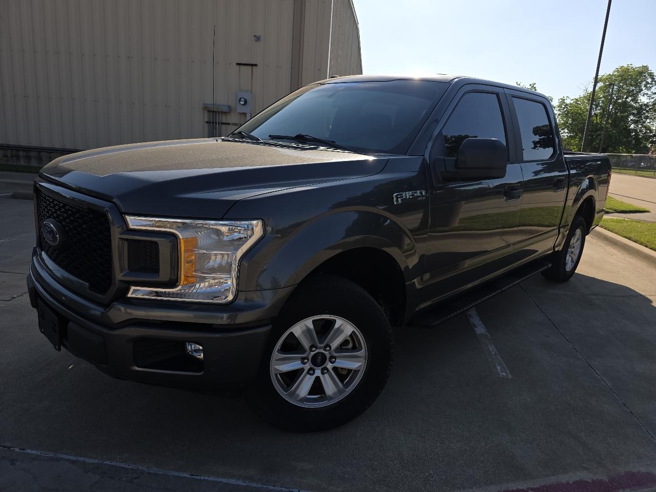 Ford F-150 2WD SuperCrew 145" STX 2019