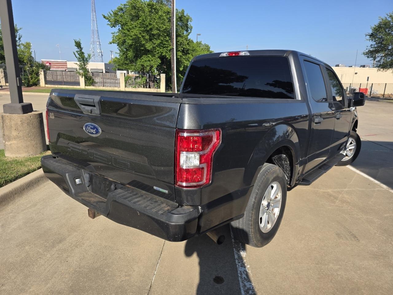 Ford F-150 2WD SuperCrew 145" STX 2019