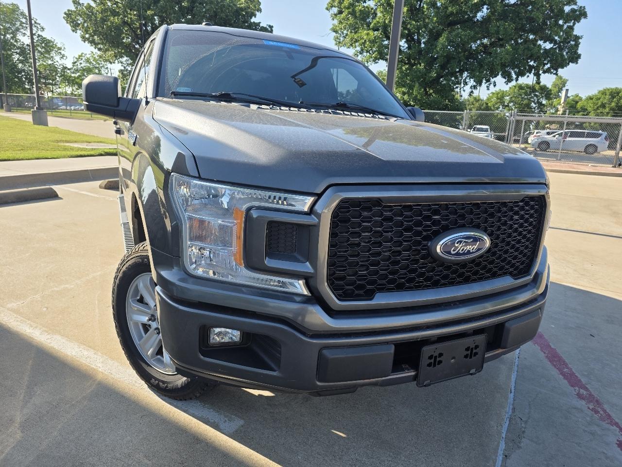 Ford F-150 2WD SuperCrew 145" STX 2019