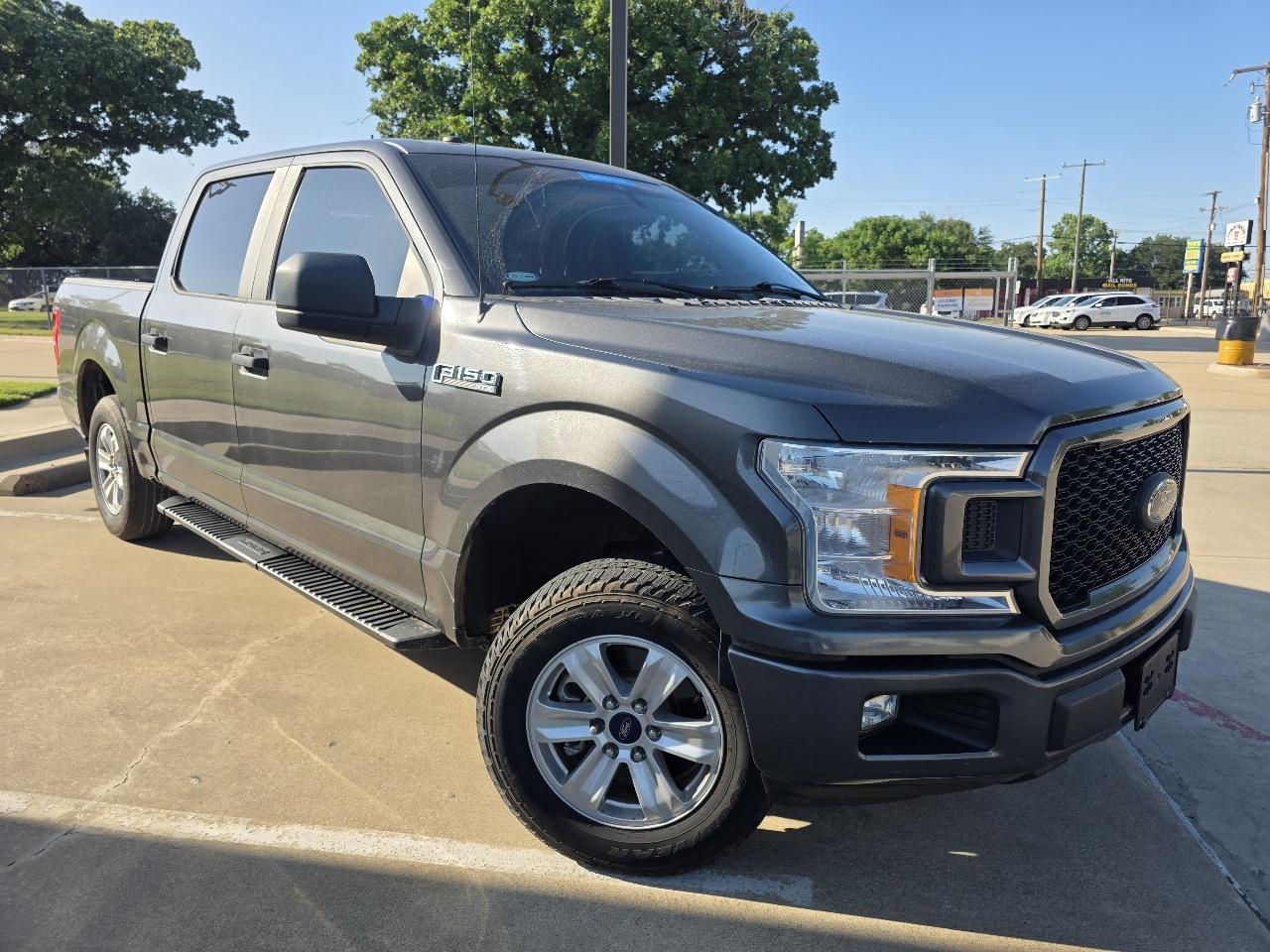 Ford F-150 2WD SuperCrew 145" STX 2019