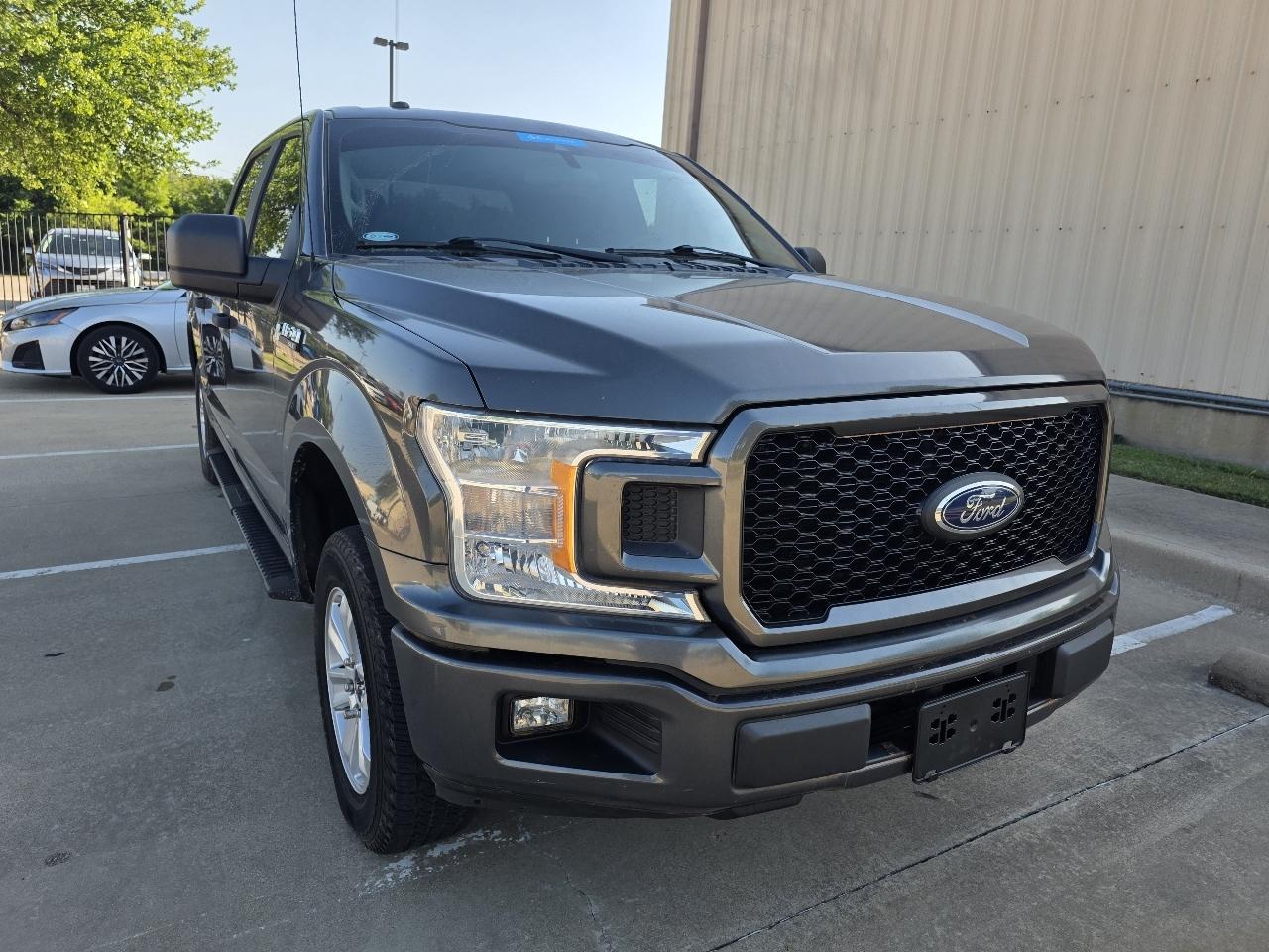 Ford F-150 2WD SuperCrew 145" STX 2019