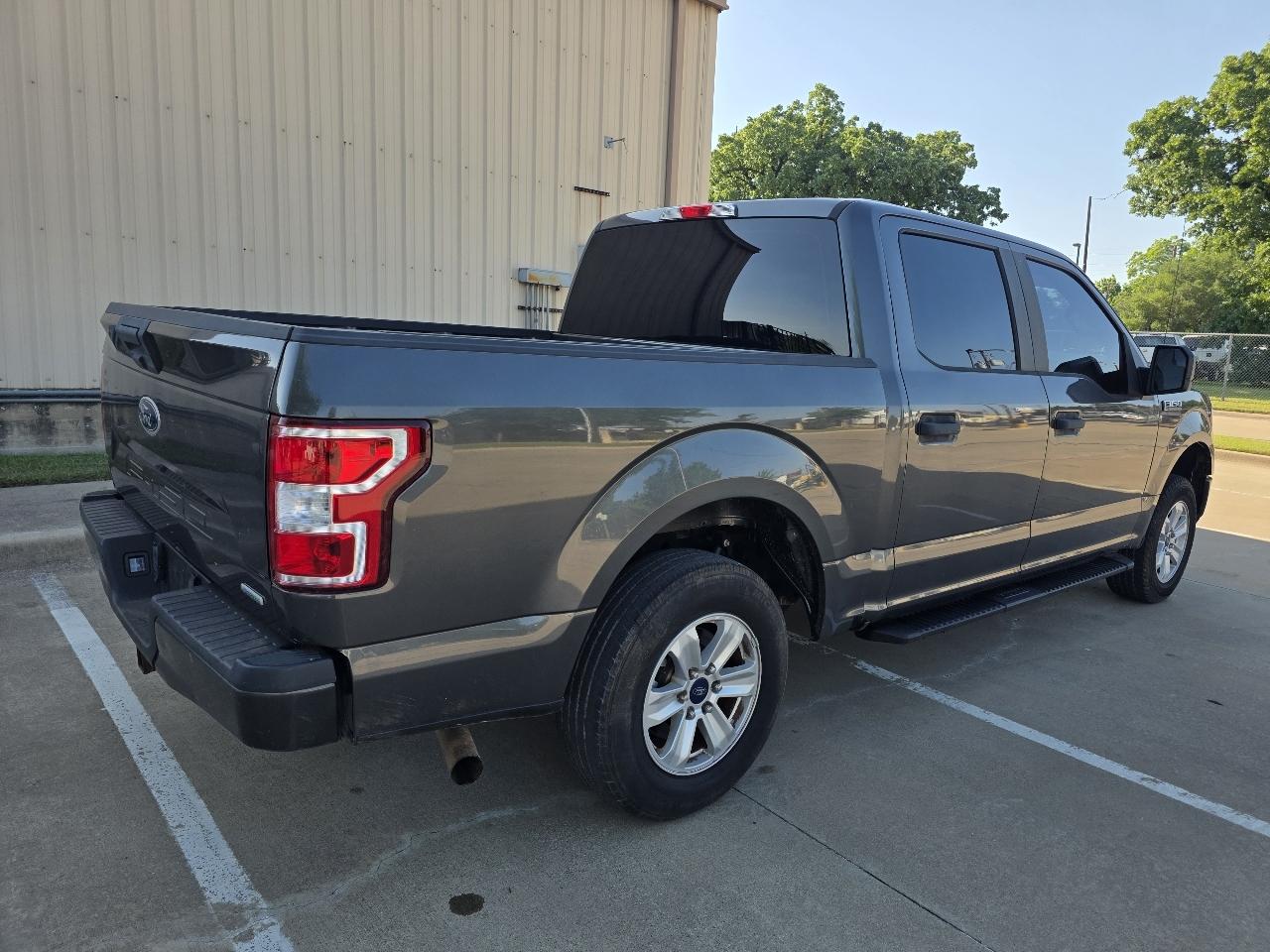 Ford F-150 2WD SuperCrew 145" STX 2019